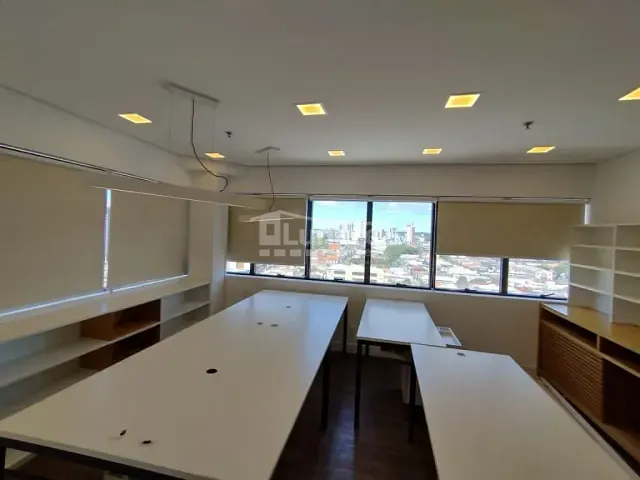 Sala à venda, no bairro Centro em Mogi das Cruzes