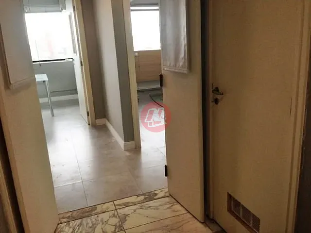 Sala com 70m², à venda, no bairro Auxiliadora em Porto Alegre