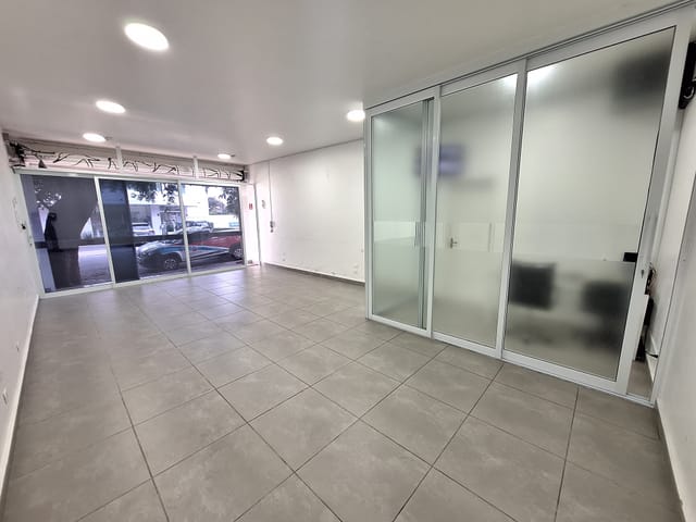 Foto do Loja - Loja Reformada TÉRREO, 48 m² Vão livre, Pompéia | Sell Imóveis