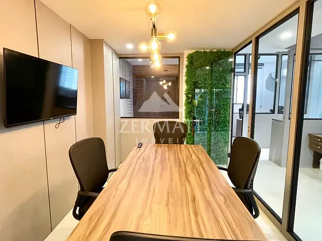 Sala para alugar, no bairro Garcia em Blumenau