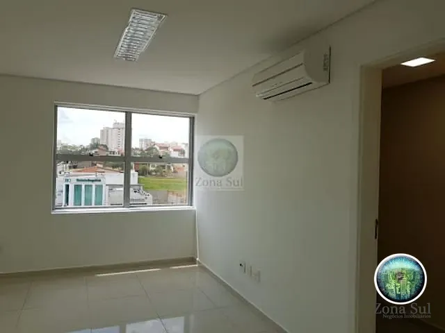 Sala com 56m², à venda, no bairro Jardim Faculdade em Sorocaba