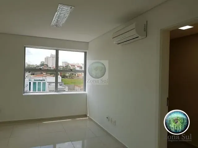 Sala com 56m², à venda, no bairro Jardim Faculdade em Sorocaba