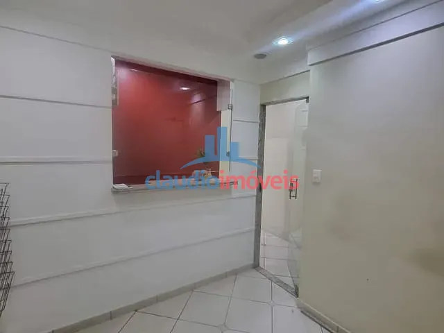 Sala à venda, no bairro Centro em Barra Mansa