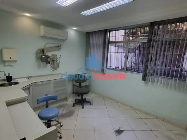 Sala à venda, no bairro Centro em Barra Mansa