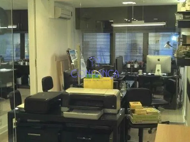 Sala com 40m², à venda ou para alugar, no bairro Centro em Rio de Janeiro