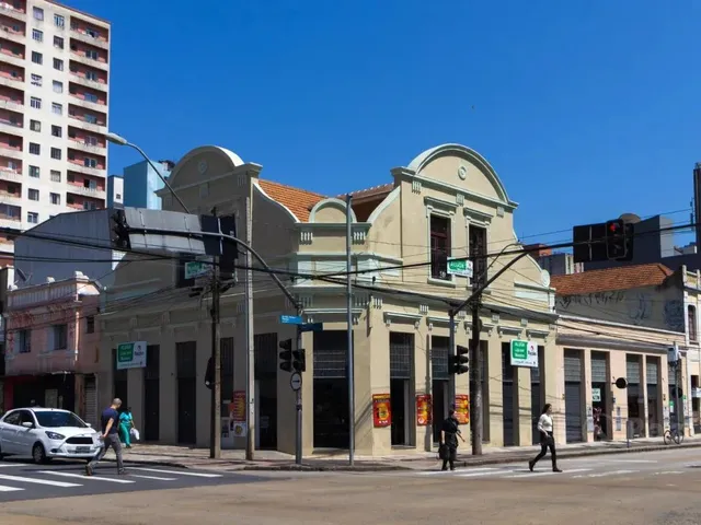 Sala para alugar, no bairro Centro em Curitiba