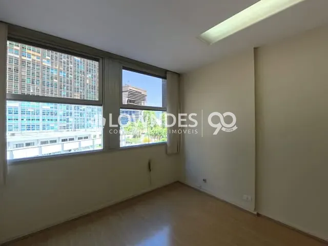 Sala para alugar, no bairro Centro em Rio de Janeiro