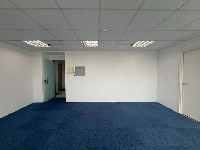 Sala para alugar, no bairro Rudge Ramos em São Bernardo do Campo