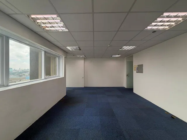 Sala para alugar, no bairro Rudge Ramos em São Bernardo do Campo