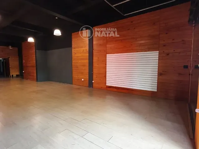 Loja com 150m², para alugar, no bairro Centro em Londrina
