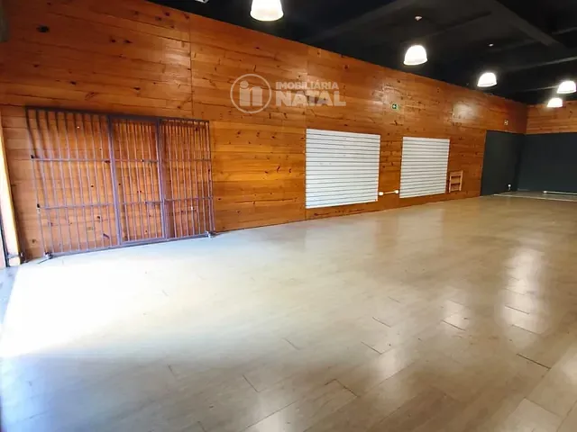 Loja com 150m², para alugar, no bairro Centro em Londrina