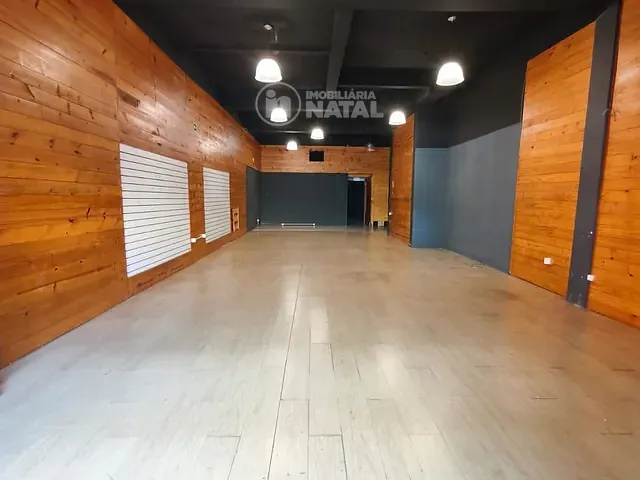 Loja com 150m², para alugar, no bairro Centro em Londrina