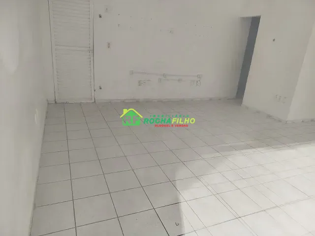 Sala com 30m², para alugar, no bairro Jóquei em Teresina