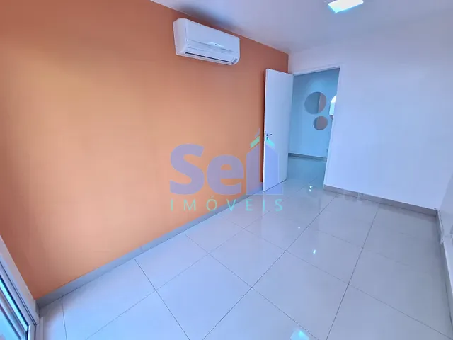 Sala à venda, no bairro Perdizes em São Paulo