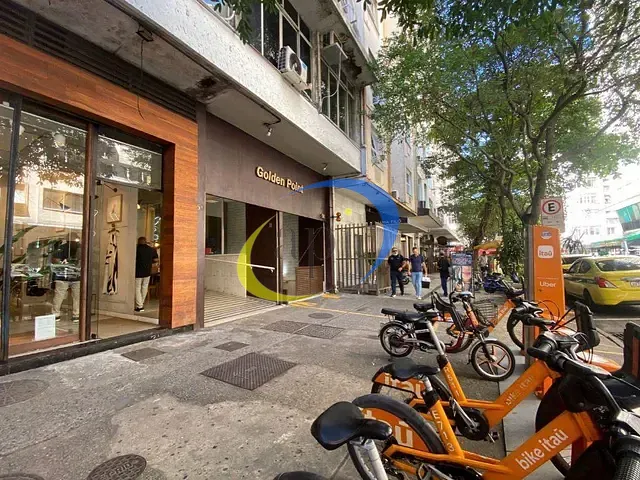 Sala à venda, no bairro Copacabana em Rio de Janeiro