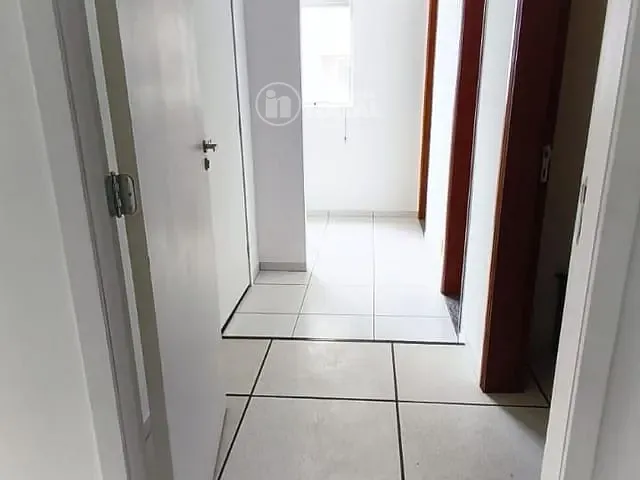 Sala com 90m², para alugar, no bairro Centro em Londrina
