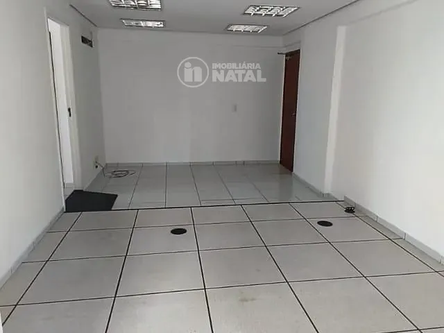 Sala com 90m², para alugar, no bairro Centro em Londrina