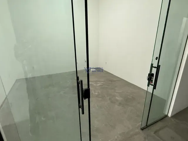 Sala com 20m², para alugar, no bairro Parque Interlagos em São José dos Campos