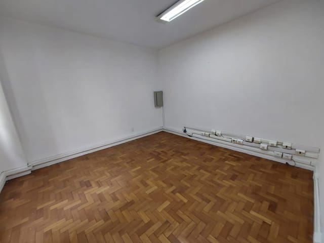 Sala com 80m², para alugar, no bairro Centro em Rio de Janeiro