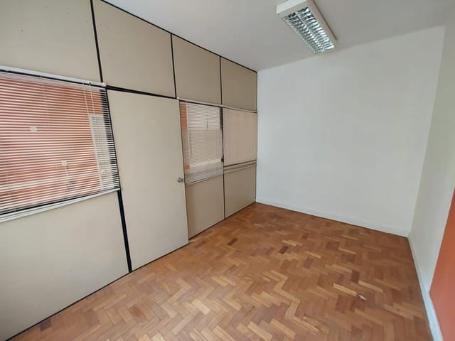 Sala com 80m², para alugar, no bairro Centro em Rio de Janeiro