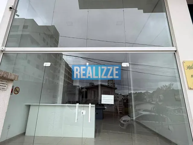 Sala para alugar, no bairro Centro em Marau