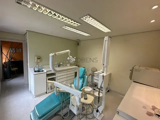 Sala à venda, no bairro Itaim Bibi em São Paulo