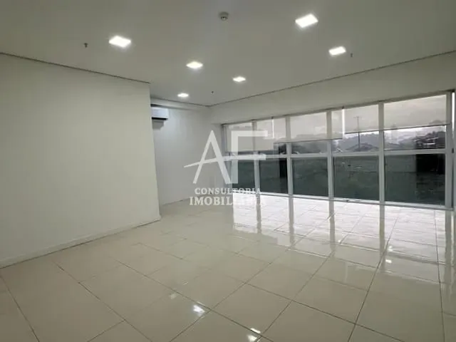 Sala para alugar, no bairro Loteamento Residencial e Comercial Bosque Flamboyant em Taubaté