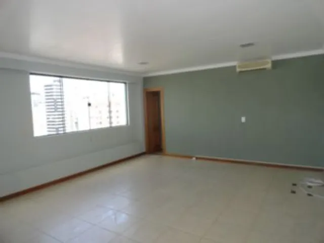Sala para alugar, no bairro Umarizal em Belém