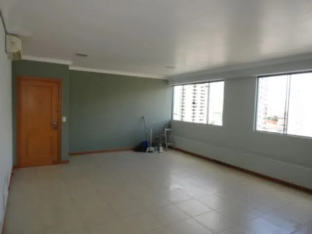 Sala para alugar, no bairro Umarizal em Belém