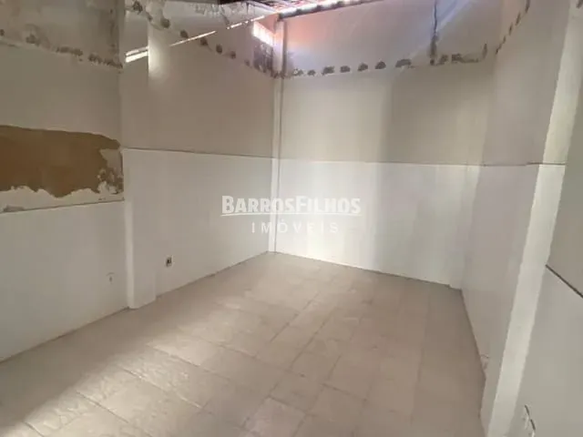 Sala com 28m², para alugar, no bairro São José em Aracaju