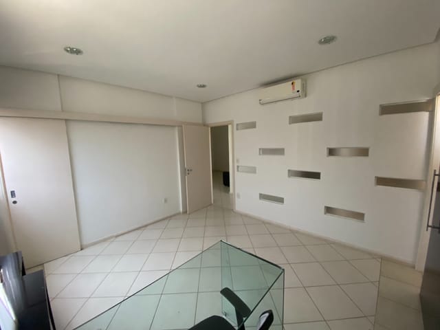 Foto do Sala - Sala Comercial para locação no Edifício Aquarela Centro de Oficios  - Av.Maringa  -82mts- 3 salas ,box/deposito,4  ar condicionado,1 Garagem - | Guepardo Imob