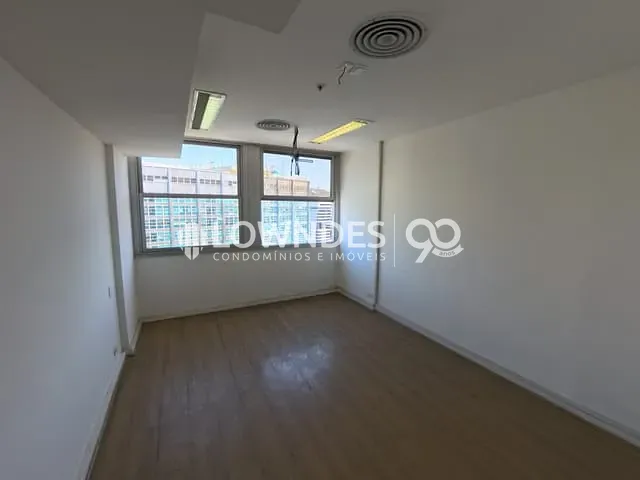 Sala para alugar, no bairro Centro em Rio de Janeiro