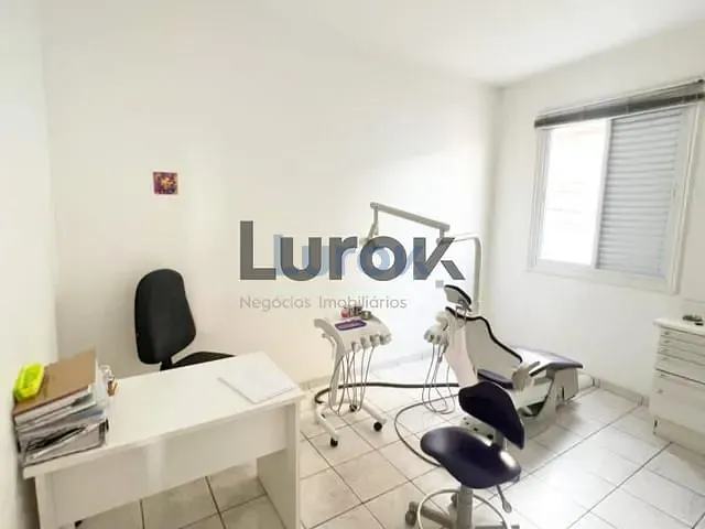 Sala com 120m², para alugar, no bairro Centro em Valinhos