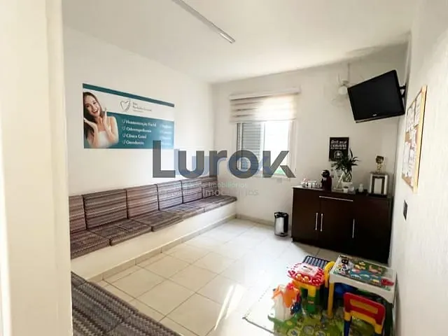 Sala com 120m², para alugar, no bairro Centro em Valinhos