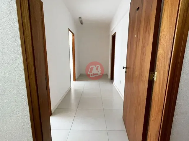 Sala com 64m², à venda, no bairro Rio Branco em Porto Alegre