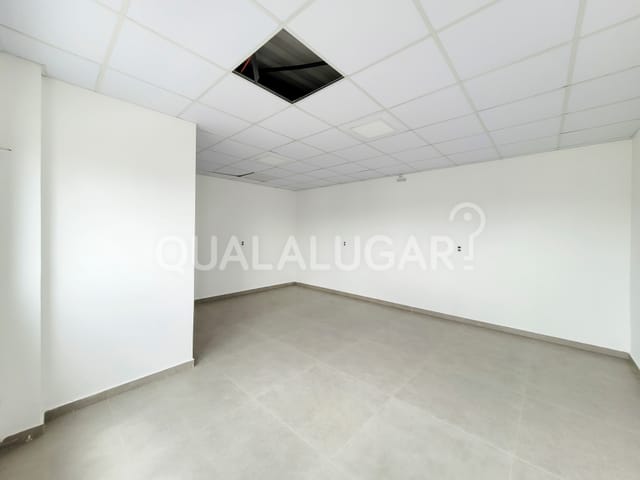 Sala para alugar, no bairro Centro em Tubarão