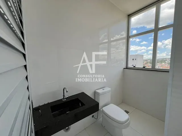 Sala para alugar, no bairro Chácara Guizard em Taubaté