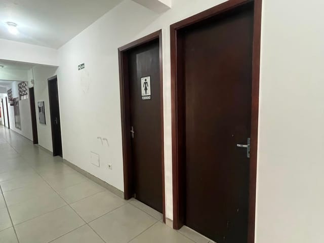 Sala à venda ou para alugar, no bairro Santo Antônio em São Caetano do Sul