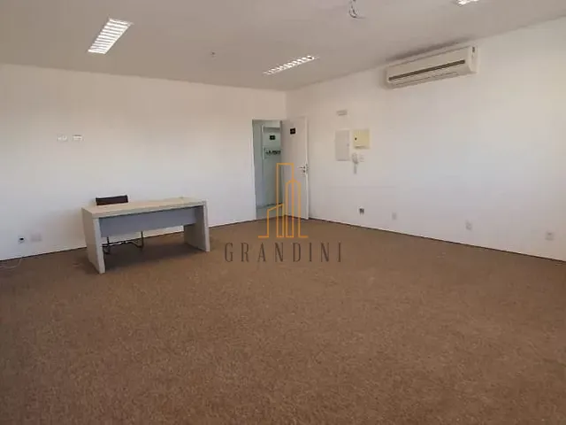 Sala à venda, no bairro Centro em São Bernardo do Campo