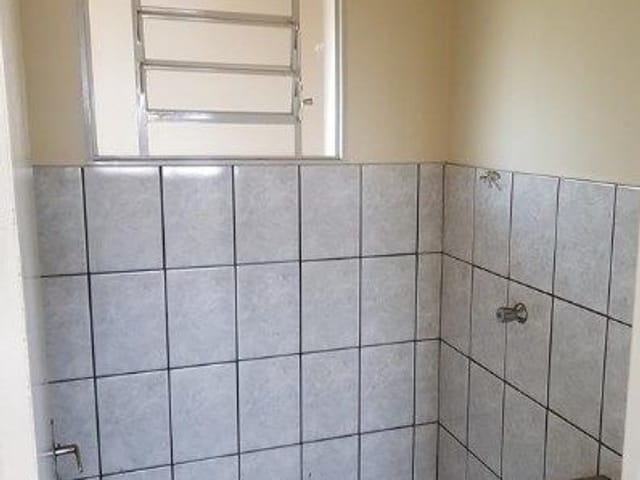 Sala para alugar, no bairro Centro em Cambé