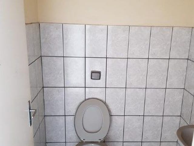Sala para alugar, no bairro Centro em Cambé