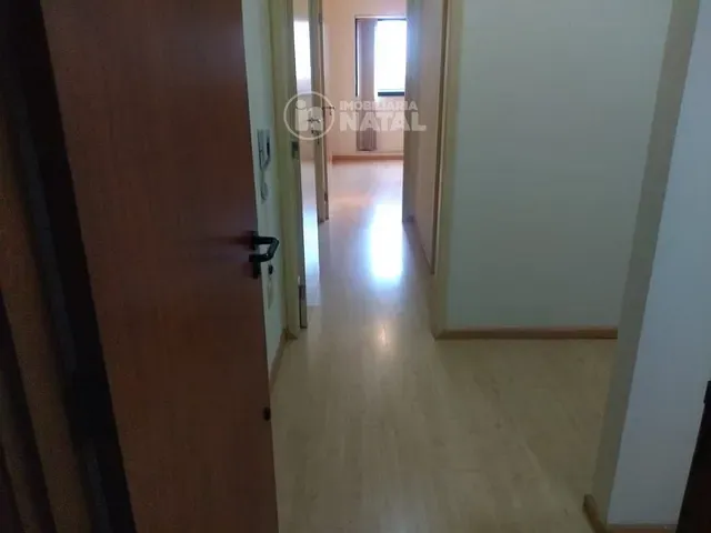 Sala com 75m², à venda, no bairro Centro em Londrina