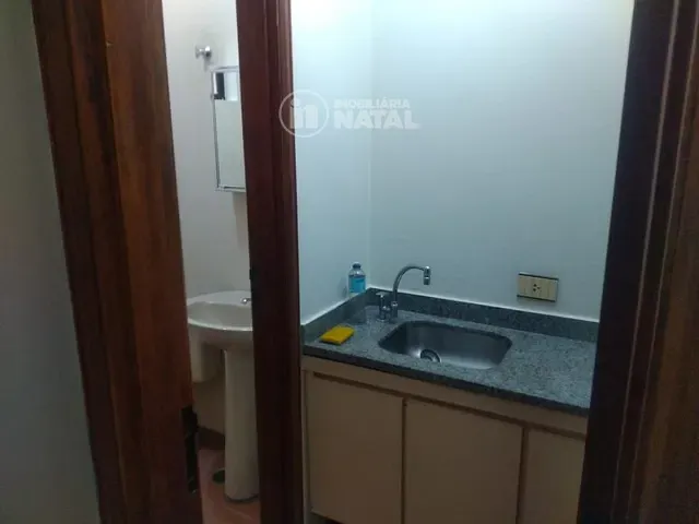 Sala com 75m², à venda, no bairro Centro em Londrina