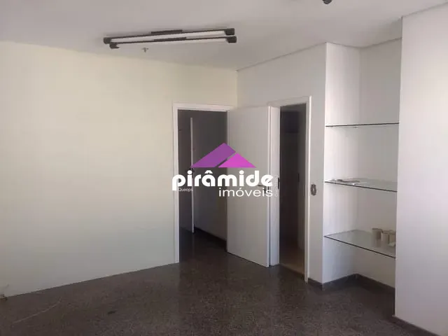 Sala com 34m², à venda, no bairro Jardim São Dimas em São José dos Campos