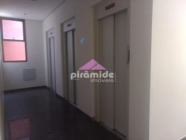 Sala com 34m², à venda, no bairro Jardim São Dimas em São José dos Campos