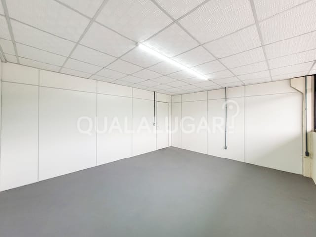 Sala para alugar, no bairro São Cristóvão em Tubarão