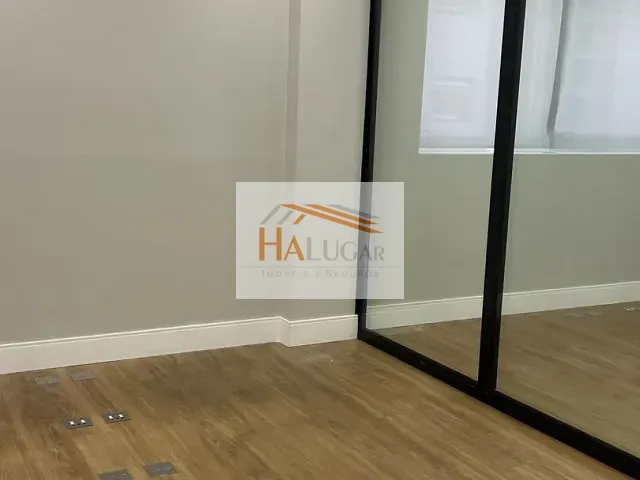 Sala para alugar, no bairro Funcionários em Belo Horizonte