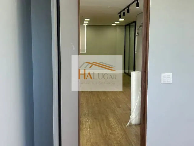 Sala para alugar, no bairro Funcionários em Belo Horizonte