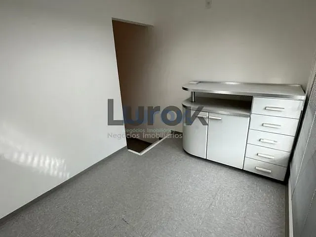 Sala com 20m², para alugar, no bairro Jardim Ribeiro em Valinhos