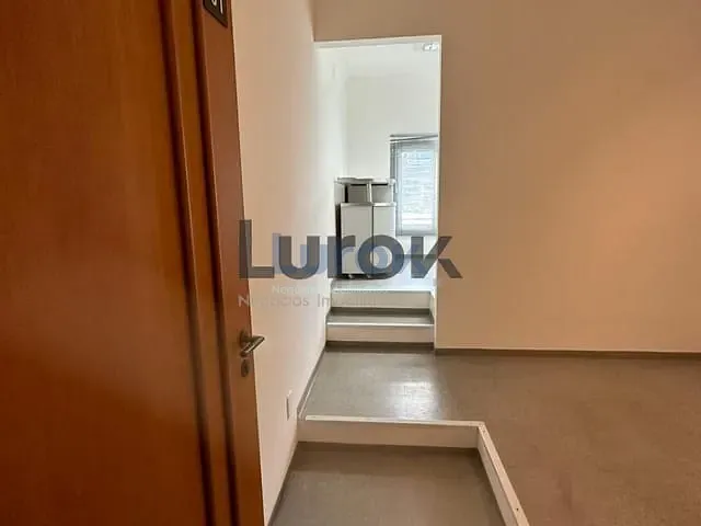 Sala com 20m², para alugar, no bairro Jardim Ribeiro em Valinhos